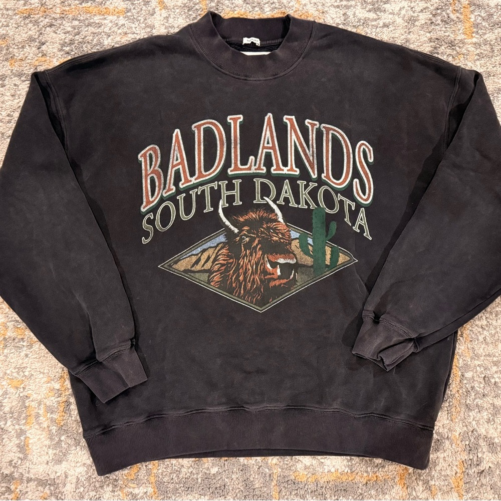 Abercrombie & Fitch South Dakota Badlands Sweatshirt